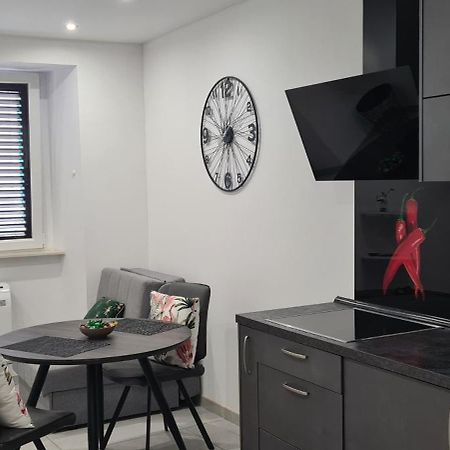 Apartman Julija 1 リエカ エクステリア 写真