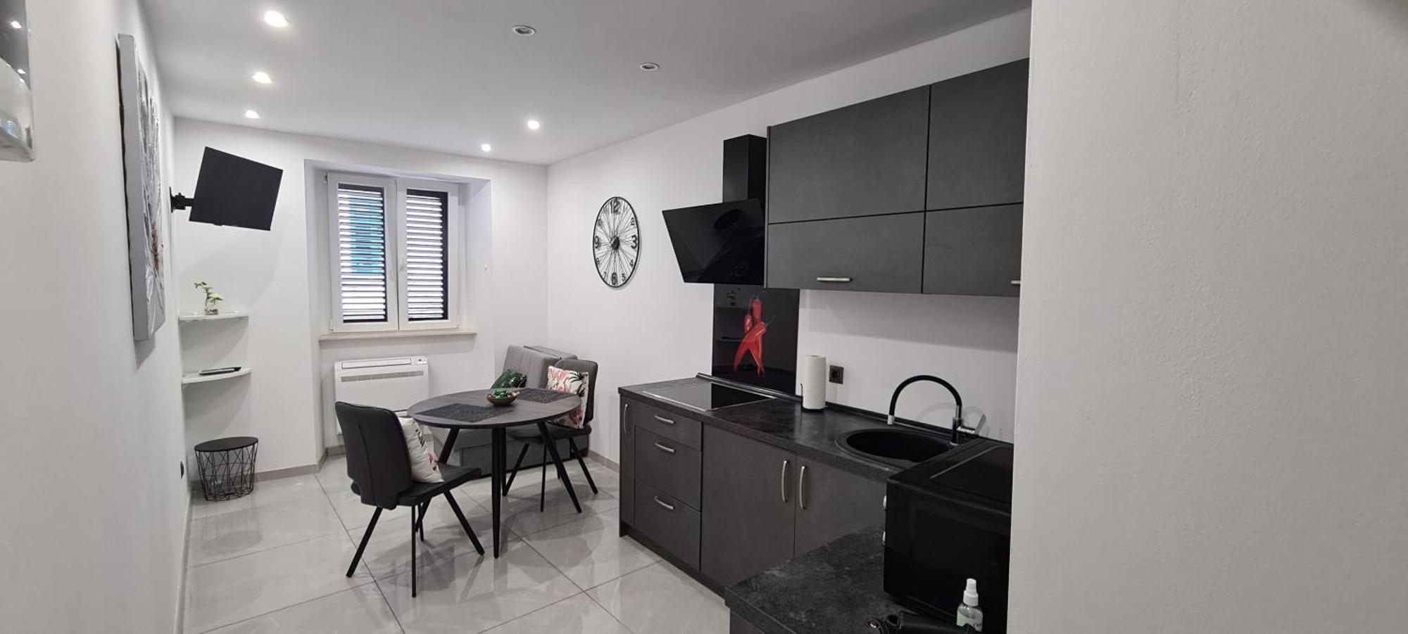 Apartman Julija 1 リエカ エクステリア 写真